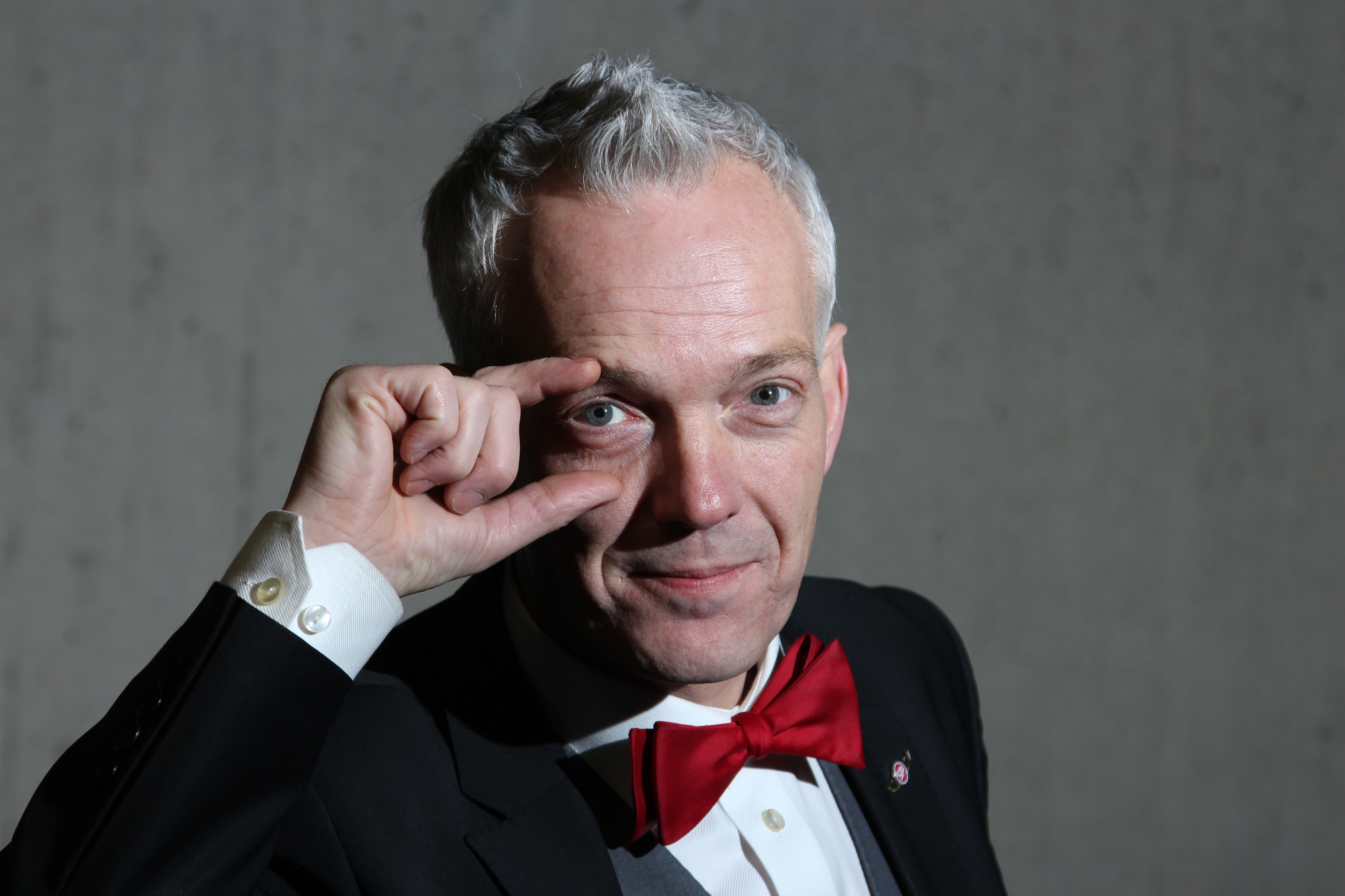 Tony Evald Clausen salg og selvindsigt