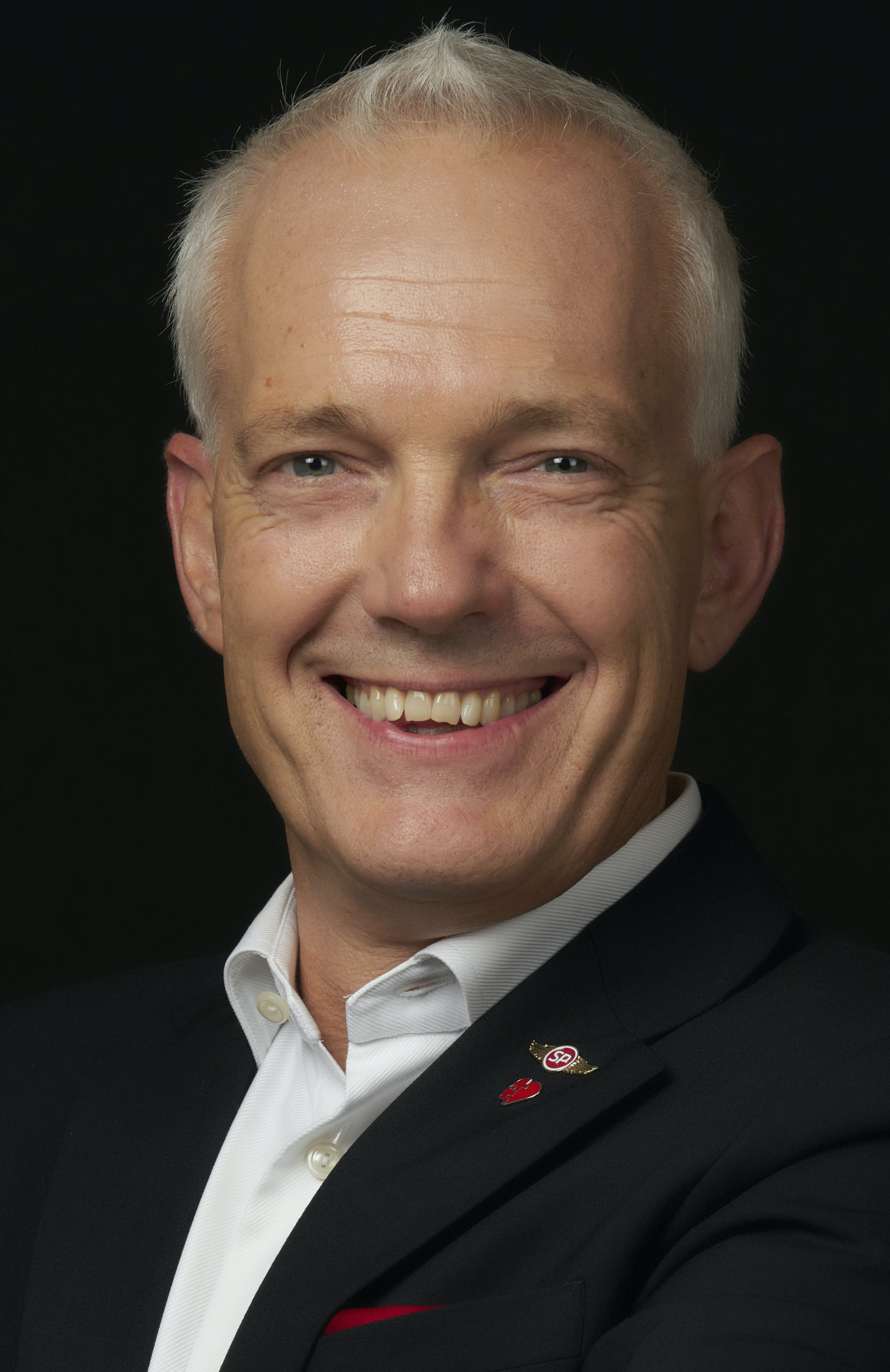 Tony Evald Clausen SalgsPiloterne MenneskeKenderen