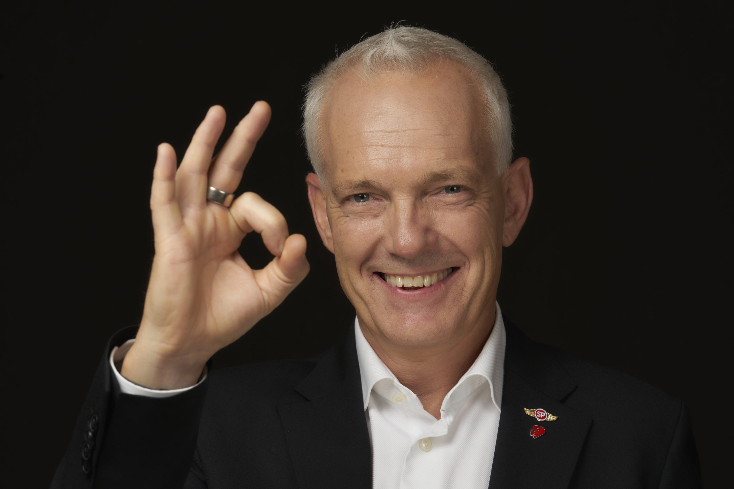 Tony Evald Clausen SalgsPiloterne MenneskeKenderen OK