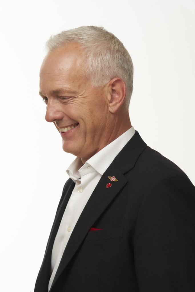 Tony Evald Clausen SalgsPiloterne MenneskeKenderen