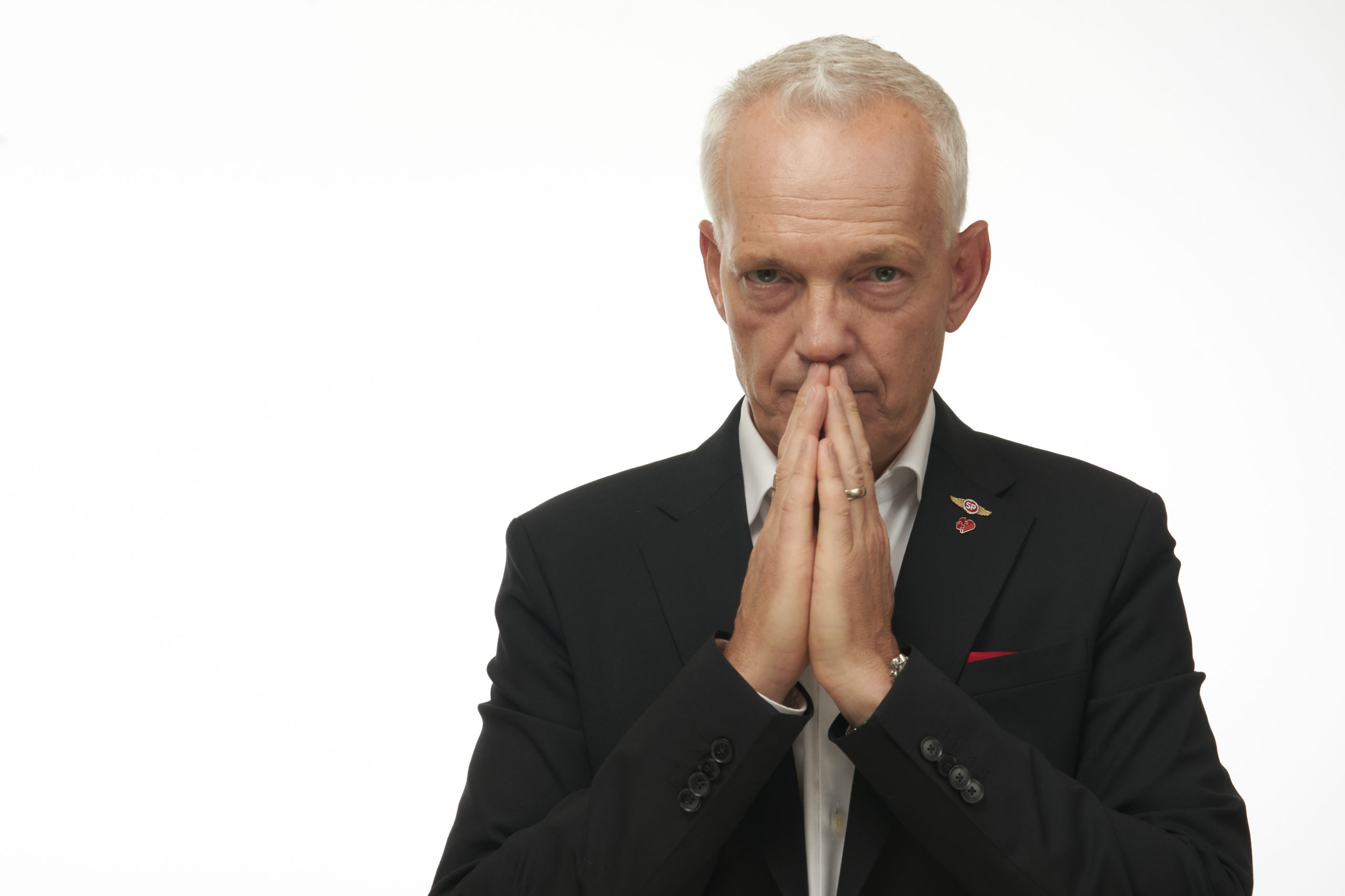 Tony Evald Clausen omhyggelig